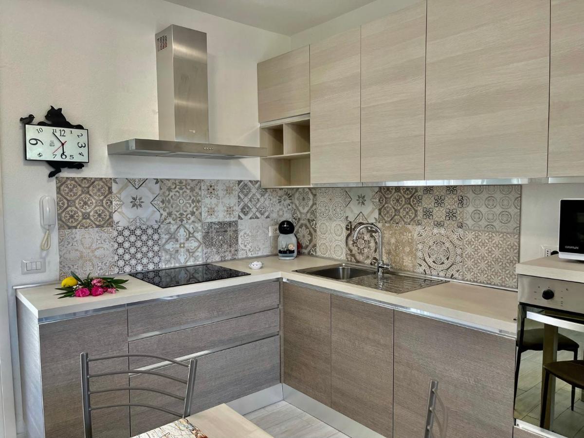 Casa MAC - Villetta bifamiliare a 300 mt da mare Valledoria  Esterno foto