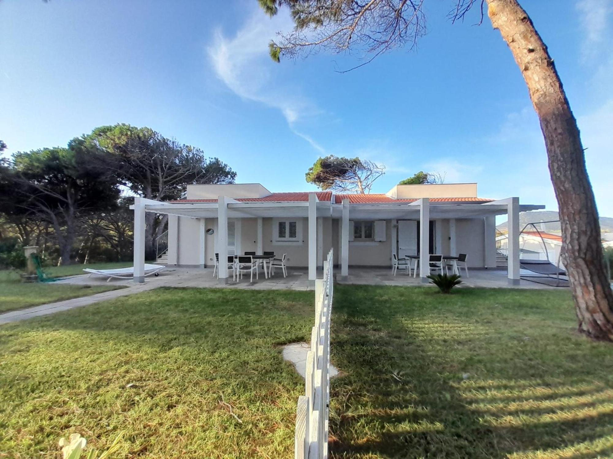 Casa MAC - Villetta bifamiliare a 300 mt da mare Valledoria  Esterno foto